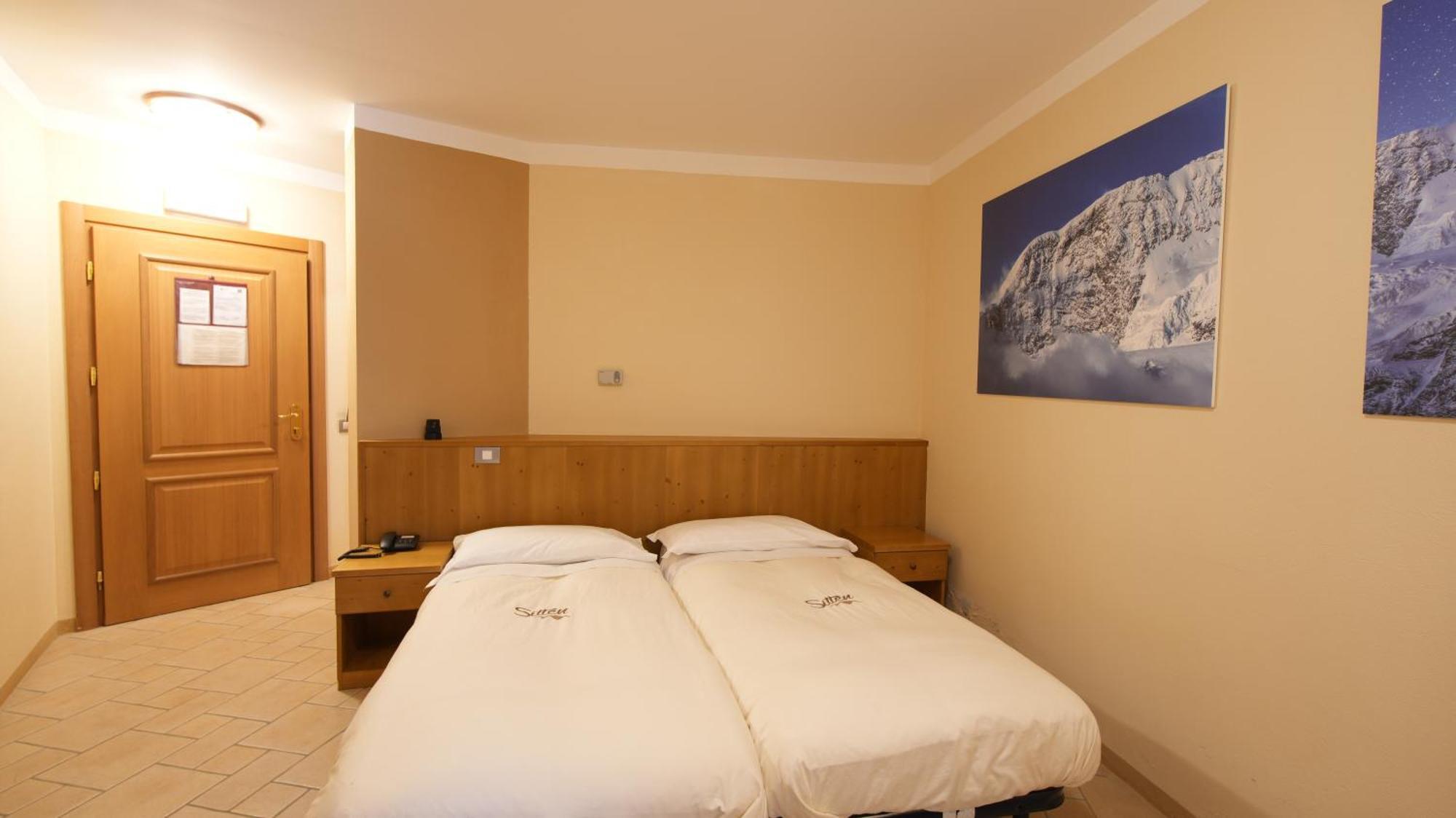 Albergo Ristoro Sitten - 2300 Mt Грессоне-Ла-Триніте Екстер'єр фото
