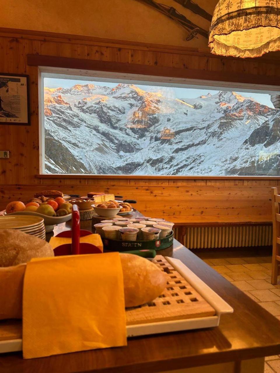 Albergo Ristoro Sitten - 2300 Mt Грессоне-Ла-Триніте Екстер'єр фото