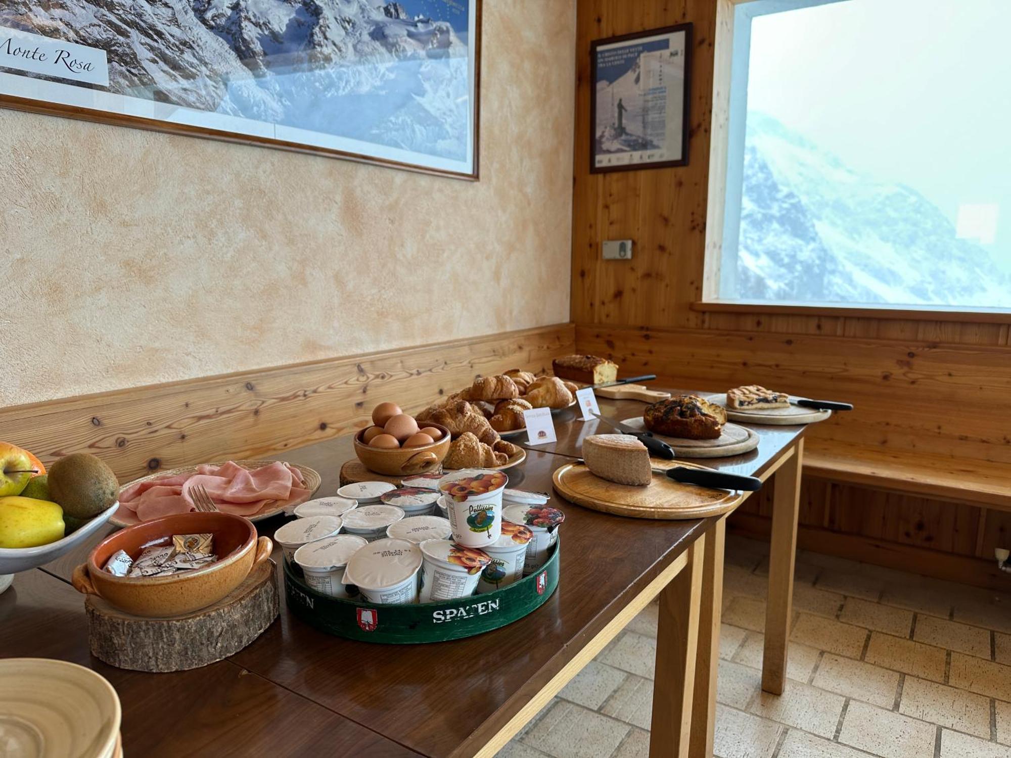Albergo Ristoro Sitten - 2300 Mt Грессоне-Ла-Триніте Екстер'єр фото